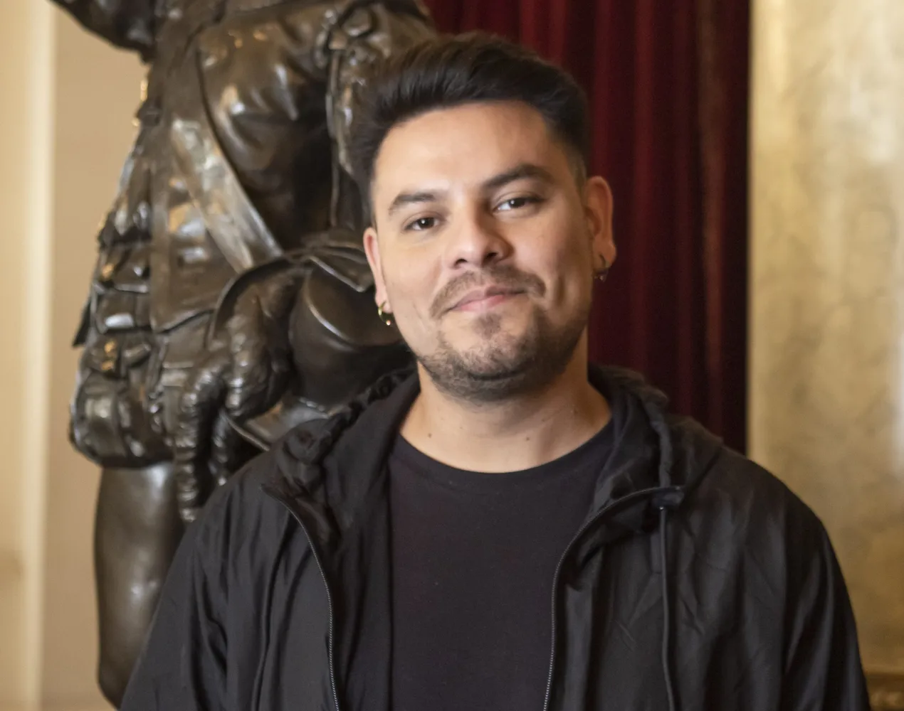 Carlos mora 2