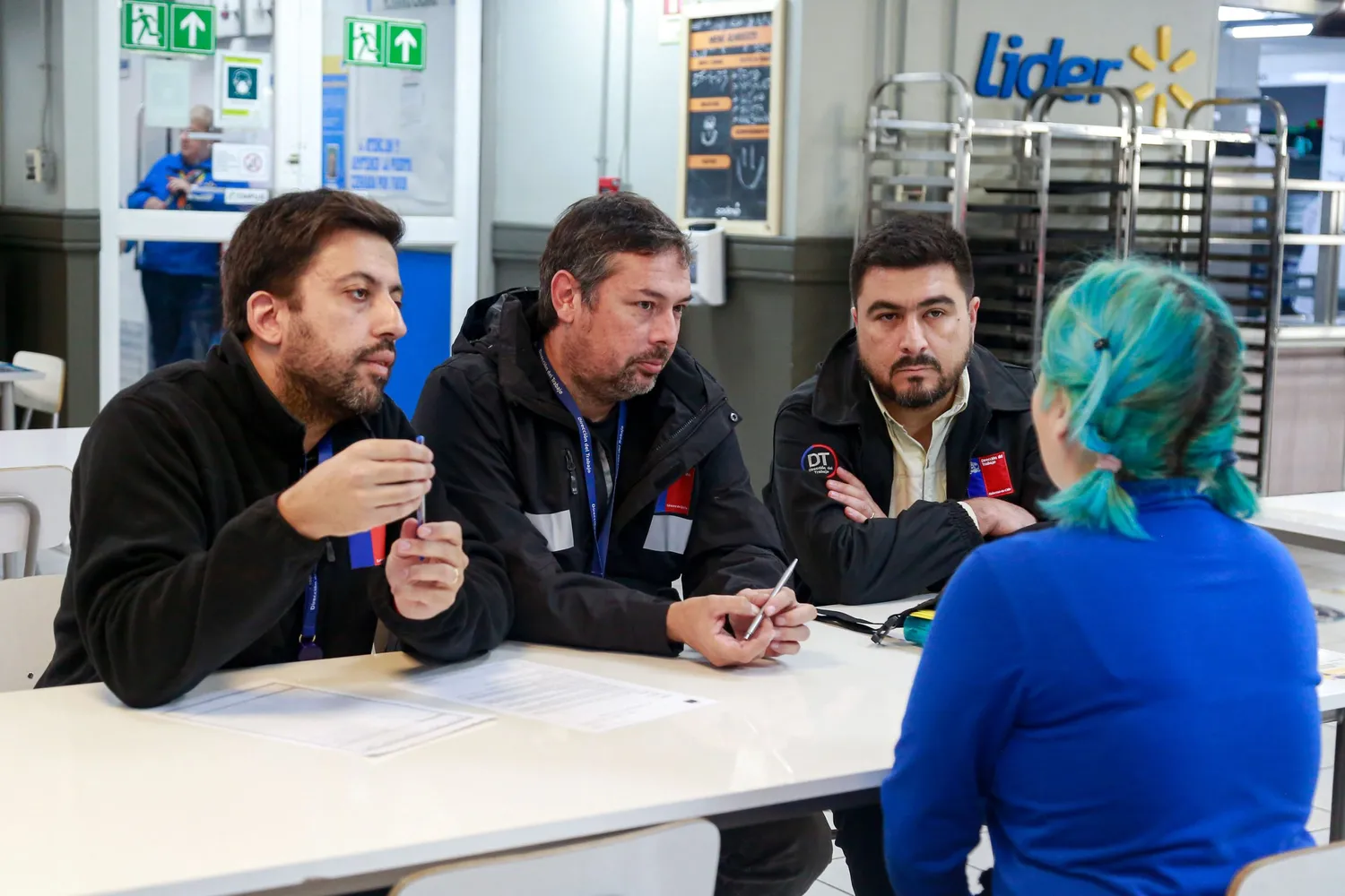 25.04.2023 fiscalización a walmart1