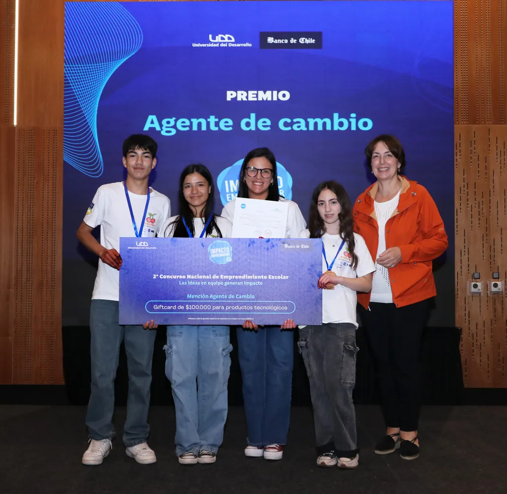 Agente De Cambio Colegio Santa Cruz De Unco