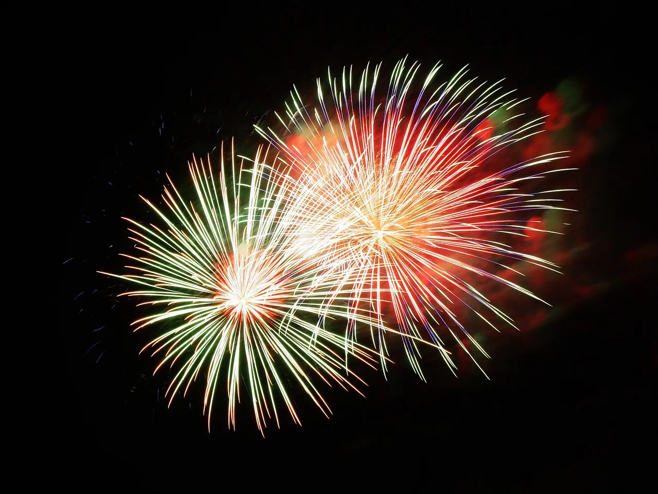 Fireworks 227383 1280