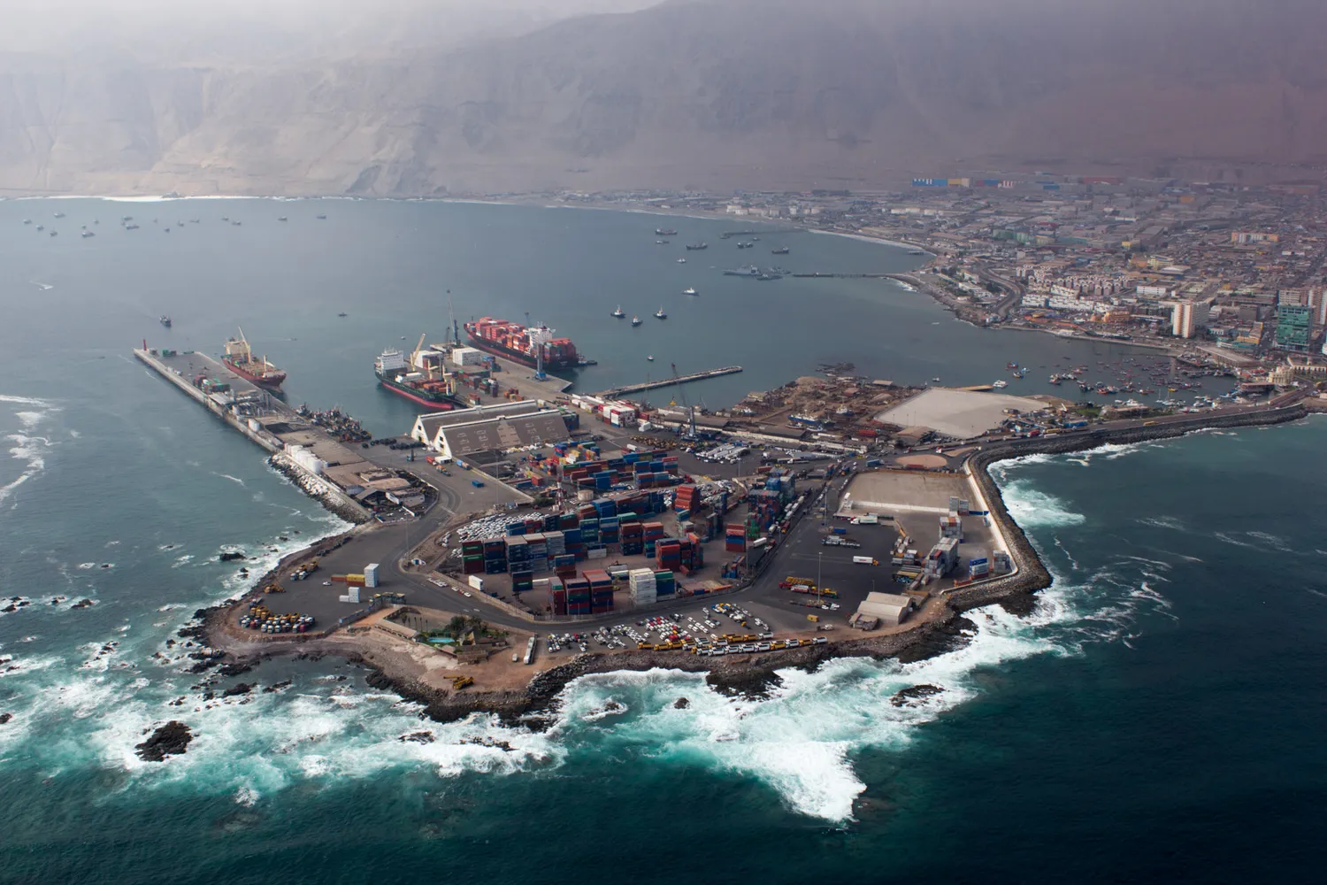 Puerto De Iquique 01 Plano General © Puerto De Iquique