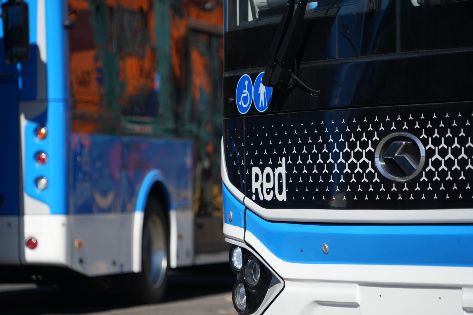 Llegan a Chile los primeros buses eléctricos para el transporte público