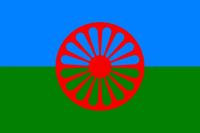 960px flag of the romani people.svg
