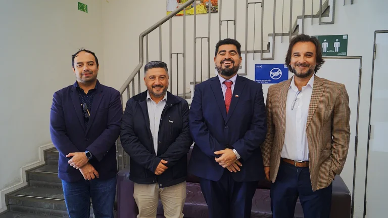 Sercotec tarapacÁ y asociaciÓn de industriales de iquque
