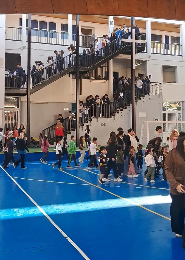 Evacuacion colegio inglés 4