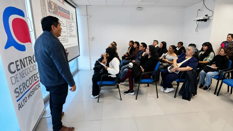 Emprendedores del Centro de Negocios Sercotec Alto Hospicio obtienen conocimientos en normativa laboral y Trabajo Decente - CEI Noticias