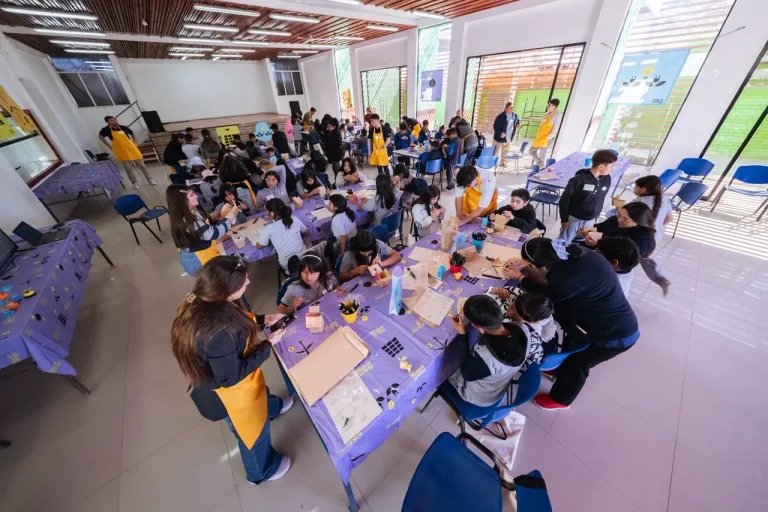 Alianza entre World Energy Council Chile, Redinter y la UAI llevó el programa Kids in Energy a Arica y Pozo Almonte - CEI Noticias