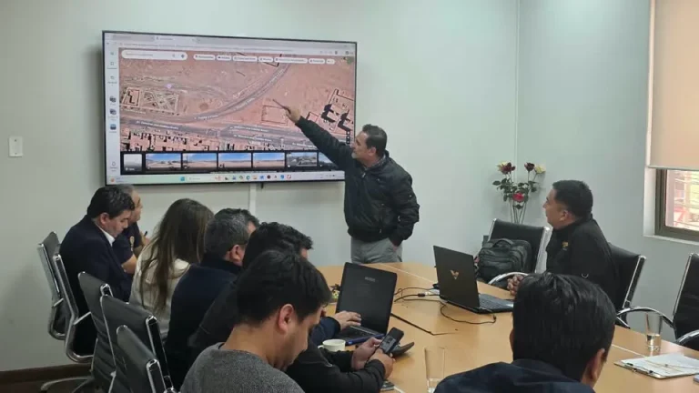 Acola1.jfif